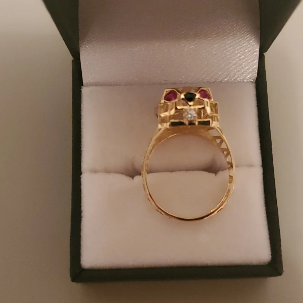 Ring - Picture 2 of 6